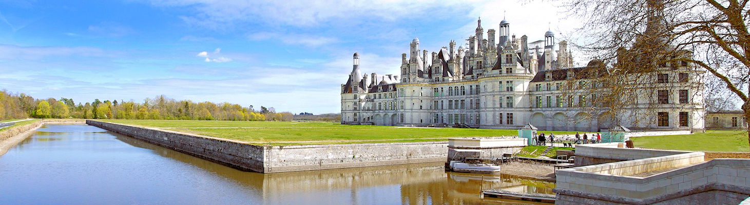 From Paris: Full-Day Loire Valley Chateaux Tour