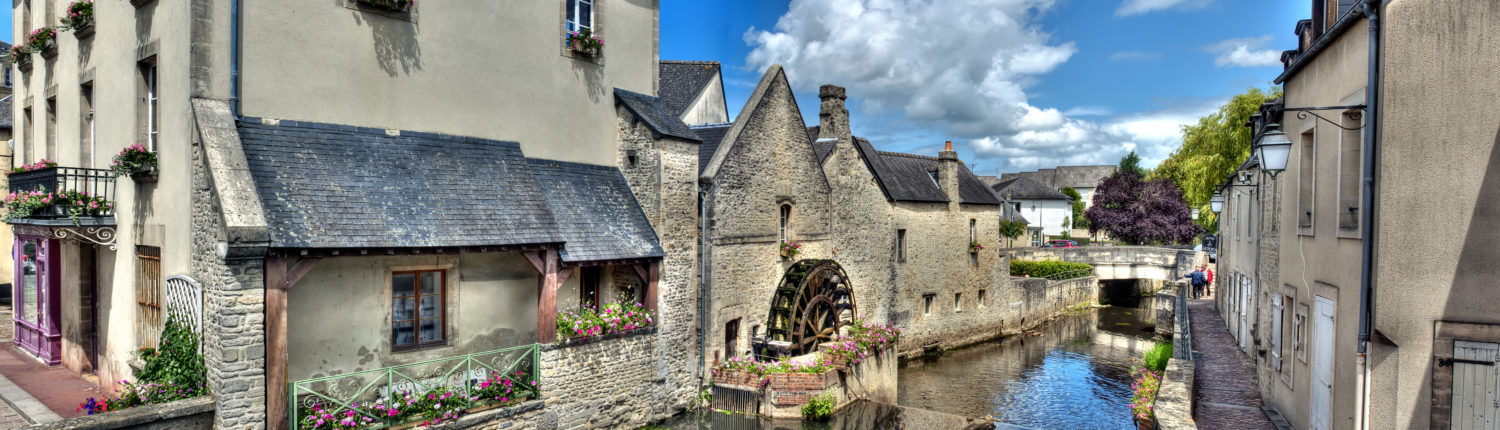 HDR du centre historique de Bayeux - Moulin à eau